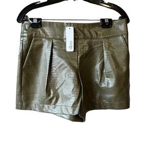 Glam Women's Size Large Hunter Green Shorts Snake Skin Faux Leather Pleated Zip
